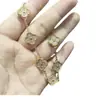 Pulsera Multifacética de Flores y Hierba de Diamantes de Acero de Titanio Chapada en Oro de 18k Pulsera de Fritillaria de Diamante Lujo Ligero Nicho Pulsera de Alta Gama