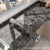Recomendar pegatina de mármol impermeable y a prueba de aceite autoadhesiva papel tapiz de renovación PVC pared resistente a altas temperaturas fondo de pared de cocina