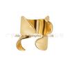 Anel de abertura plissado irregular de latão banhado a ouro 18K com design original Anel de estilo punk de personalidade R224174