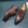 Zapatos de hombre talla grande para todas las estaciones, zapatos de cuero para hombre estilo británico, mocasines de negocios de punta estilo coreano, zapatos casuales de moda negros para hombre