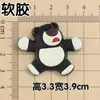 LOTSO oso de fresa pegamento suave de PVC oso de fresa trasero pedo accesorios de licencia de conducir COCHE DE JUGUETE respaldo de asiento Gancho pegatina de dibujos animados