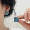 Pendientes Cuadrados Azules Brillantes Frescos con Ondas de Agua Pendientes de Aguja de Plata Diseño de Nicho Pendientes de Verano Nuevos para Mujer