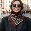 Bufanda de Cuello Otoño e Invierno 2025 Nueva Moda Elegante Protector de Cuello Resistente al Frío Versátil Calentador de Cuello Bufanda Triangular de Espiga