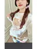 Camiseta linda con estampado de oso de manga larga para mujer, top dulce de estilo coreano holgado, nueva camiseta básica versátil de primavera y otoño para estudiantes