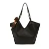 Bolsa Tote Retrô de Luxo Feminina 2026 Novo Estilo Cesta de Legumes Bolsa de Ombro em Couro Macio Grande Capacidade Bolsa Saco para o Dia a Dia Feminina