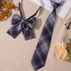 Corbata JK Cuadros Rojos Decoración de Graduación para Mujer Estilo Estudiante Universitario Pajarita sin Nudo Camisa Estilo Japonés