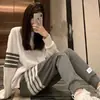 Conjunto de Sudadera con Capucha y Pantalones Deportivos Estilo Deportivo Bloque de Color Cuatro Rayas Puño de Canalé Cuello Redondo para Mujer Primavera Otoño Ajuste Delgado Tallas Grandes Conjunto de Dos Piezas