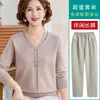 Suéter de Tricô Outonal com Decote V e Manga Longa para Mãe 2026 Novo Estilo Moda Outono-Inverno para Mulheres de Meia-Idade e Idosas