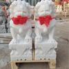Esculturas de Pedra de Leões de Pedra, um Par de Ornamentos de Pedra de Mármore Branco Natural para Entrada de Casa ou Hotel, Esculturas de Pedra Personalizadas