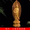 Adornos de Guanyin de loto tallado en cedro especificaciones de decoración 27 x 7.5 x 7.5 venta al por mayor de fábrica de artesanía en madera