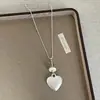 Estilo Minimalista Colgante de Corazón y Estrella Mate Collar Largo, Único y de Nicho, Apilable, Cadena para Suéter Fresca y Versátil