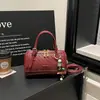 Bolso de Mano tipo Almohada de Moda para Mujer 2026 Nuevo Modelo Bolso Boston Bolso de Hombro Cruzado con Textura de Moda