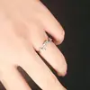 Anillo Creativo Tres en Uno de Corona para Mujer, Versátil Combinación de Tres Piezas Corona de Flores Ajustable Anillo de Diamantes Apilable Regalo
