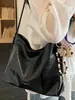 Bolsa Casual da Moda com Personalidade, Novo Estilo Primavera 2026, Textura Simples, Bolsa de Ombro Único Transversal, Bolsa Tote de Nicho Feminina