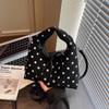 Bolsa de Design de Nicho para Pedidos Estrangeiros para Mulheres 2025 Nova Bolsa de Ombro Transversal com Bolinhas Retro Bolsa Satchel Casual Bolsa Dumpling