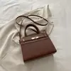 Bolsa de mão nova, elegante e fashion para o outono de 2026, simples e chique, com um design quadrado retrô, adequada como bolsa de ombro ou bolsa transversal para mulheres
