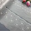 Nueva Falda de Encaje de Algodón Calado de Lado Único con Código de Barras Accesorios de Ropa Accesorios Bordar Encaje Venta al por Mayor