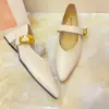 Zapatos Mary Jane poco profundos de punta para mujer talla grande, nuevos zapatos de tacón grueso con una sola correa, estilo vintage para otoño e invierno 2026, para combinar con faldas