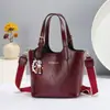 Bolso Bolso 2025 para Mujer Versátil Elegante Nuevo Bolso de Hombro Cruzado Estilo Coreano Exquisito Retro Bolso Individual de Moda