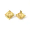 Pendientes de Acero de Titanio Europeos y Americanos con Patrón de Diamante Lujo Accesible de Moda Dorada de Alta Gama Joyería de Oro Real Chapada en Oro Pendientes Joyería para Niñas
