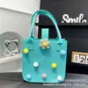 Bolsa de Fieltro de Muñeca Pequeña de Dibujos Animados Bolsa de Compras Linda Mano de Niño Caja de Regalo Banquete de Cien Días del Bebé Bolso de Mano de Fieltro