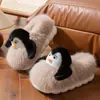 Sapatos de Pelúcia Desenho Animado Fofo de Pinguim Sapatos de Algodão Deslizantes de Inverno para Casa para Estudantes Femininas Sapatos de Casa Doces Frescos da Moda