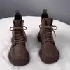 Botas Martin femininas de sola grossa, sola plana, novo estilo 2026, versáteis para outono e inverno, adequadas para mulheres baixinhas, estilo britânico, forradas com fleece, engrossadas e quentes, botas curtas