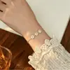 Pulsera de Margarita de Plata de Ley S925 para Mujer, Lujo Ligero, Gama Alta, Dulce, Fresca, Estilo Bosque, Nicho, Joyería de Mano Versátil al por Mayor