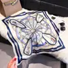 Primavera 2025 Nuevo Pañuelo Moda Estilo Occidental Combinable Cuadrado Pequeño 70cm Pañuelo Decorativo Protección Solar Chal de Viaje Mujer