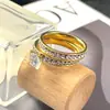 Anillo de circón de nicho caliente transfronterizo simple pulsera de estilo de lujo ligero para mujer anillo de pareja de alto diseño ventas directas de fábrica