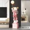Fabricante Popular Alemán 2026 Muñeco Oso Grande Adornos de Pie Junto al Sofá de la Sala de Estar Mueble de TV Varios Adornos para el Hogar