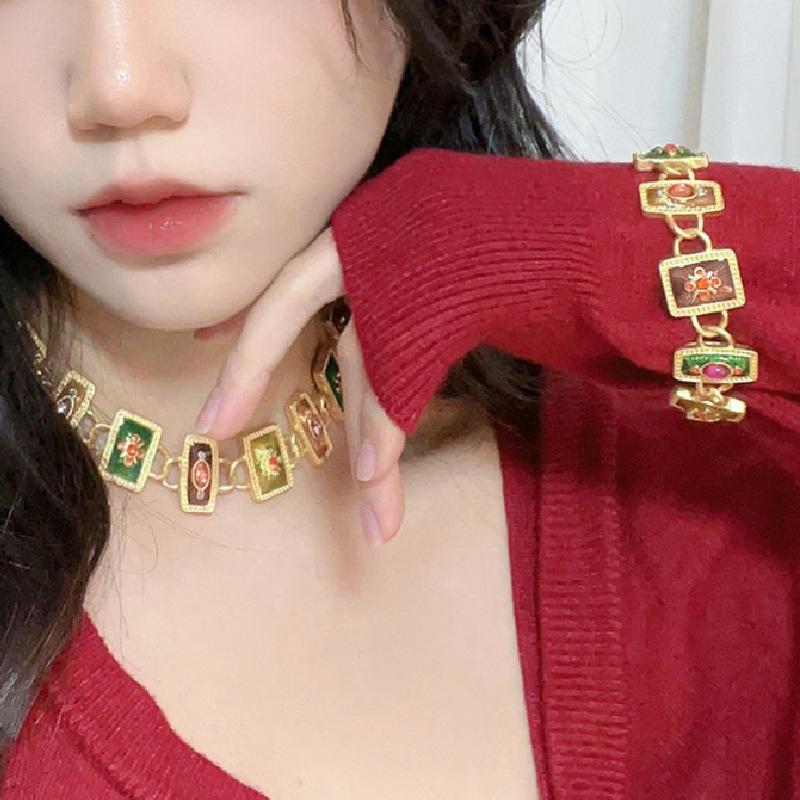 2305152 (1) 法式重工 中古vintage古董风彩