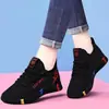 Sapatos de Tecido Old Beijing de Comércio Exterior para Primavera e Verão, Sapatos Baixos Femininos com Cadarço de Solado Grosso, Tênis Confortáveis e Leves