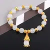 Pulseira da Deusa Pixiu Trazedora de Sorte do Ano do Cavalo Estilo Chinês, Ágata Vermelha de Imitação, Nova Pulseira da Sorte Estilo Chinês, Pequeno Presente, Fornecimento Direto do Fabricante