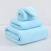 Juego de Toallas de Baño de Tres Piezas, Absorbente y de Secado Rápido, Toalla de Baño Grande a Cuadros, Se Puede Bordar con Logo, Regalo Promocional, Juego de Toallas de Coral Fleece