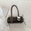 Bolsa de Axila Fashion Retrô para Mulheres 2026 Nova Tendência de Inverno Exquisite Versátil Bolsa Baguete Bolsa de Mão Bolsa de Ombro Atacado