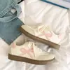 Zapatillas blancas dulces estilo coreano para mujer, nuevas zapatillas ligeras de primavera-verano para estudiantes, zapatillas deportivas, zapatos casuales, zapatos de una sola pieza