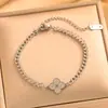 Pulsera Colgante de Acero Inoxidable para Comercio Exterior Transfronterizo, No se Desvanece, Lujo Ligero, Sensación de Alta Gama, Pulsera de Acero de Titanio Apilable, Joyería para Mujer