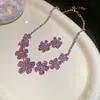 Conjunto de Brincos Quadrados Cravejados de Diamante e Colar de Duas Peças, Fashion, Leve, Colar Luxuoso e de Alta Qualidade, Conjunto de Joias Elegante e Versátil