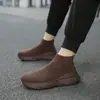 Zapatillas deportivas de caña alta para hombre, zapatillas tipo calcetín de punto flyknit, zapatos casuales sin cordones transpirables y ligeros, zapatos para hombre con suela gruesa que absorben los impactos
