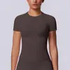 Nova camiseta de manga curta justa e sem costura transfronteiriça para yoga, alta elasticidade, absorvente de suor, top de manga curta no comprimento do quadril para corrida e fitness feminino