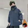 Jaqueta Acolchoada Grossa Estilo Outono e Inverno para Meninos 2026 Novo Estilo Roupas de Inverno para Crianças Grandes Roupa de Esqui de Inverno para Crianças Dupla Camada de Algodão Jaqueta de Algodão