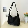 Bolsa Transversal Minimalista Casual e Estilosa de Ombro Único, Nova Bolsa Fashion e Texturizada, Bolsa Tote de Nicho Feminina Primavera/Verão 2026