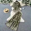 Conjunto casual de dos piezas con estampado estilo commuter para mujer, verano vintage, manga larga, entallado a la cintura, adelgazante, atuendo versátil y elegante