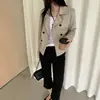Trench coat curto de manga comprida, caimento justo, de abotoamento duplo, para mulheres, versão coreana primavera/outono 2026, gola lapela, estilo workwear, jaqueta de cor sólida