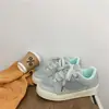 Zapatillas deportivas retro de suela gruesa, de nicho, para mujer, estilo nuevo de moda 2026, de malla transpirable, casual, atléticas, versátiles, zapatos blancos
