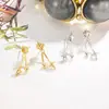 Brincos Elegantes de Novo Estilo com Design Pendente nas Costas Estrela de Quatro Pontas para Mulheres, Brincos de Luxo de Alta Qualidade, Acessórios de Orelha com Design da Moda