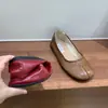 Mocassins Flats Confortáveis com Solado Macio para Mulheres, Novo Estilo 2026, Sapatos Slip-On Versáteis