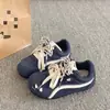 Zapatillas de entrenamiento alemanas de nicho estilo americano vintage, nuevas de otoño 2026, zapatos de mujer de suela gruesa, zapatillas casuales versátiles y elegantes para mujer