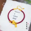 Mismo Estilo que la Tienda Dorada Puzuo Pulsera de Hilo Rojo con Caballo del Zodiaco Dorado Plateado para Mujeres en el Año del Caballo